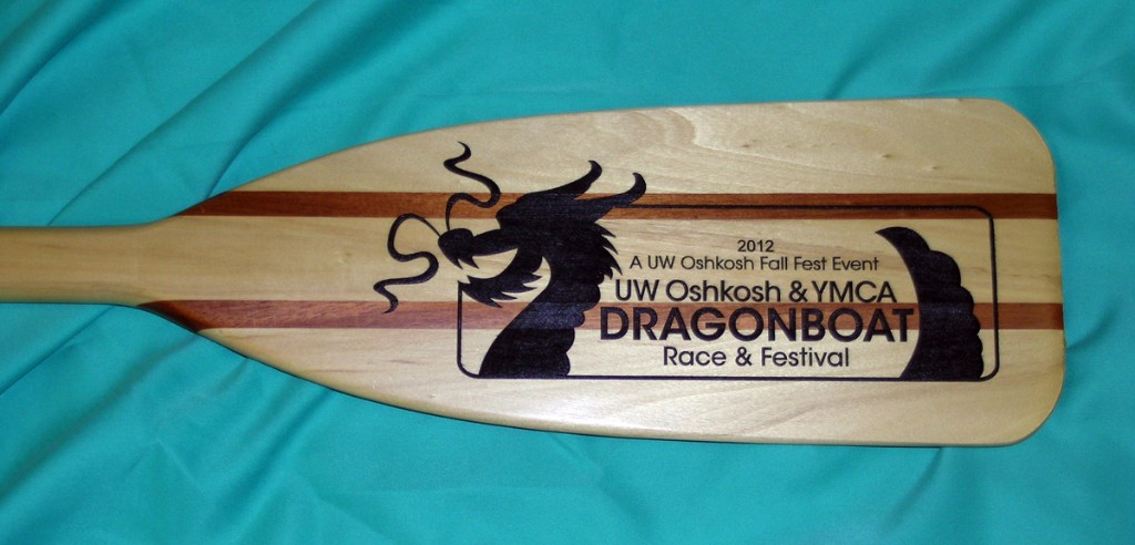 engraved-dragonboat-paddle